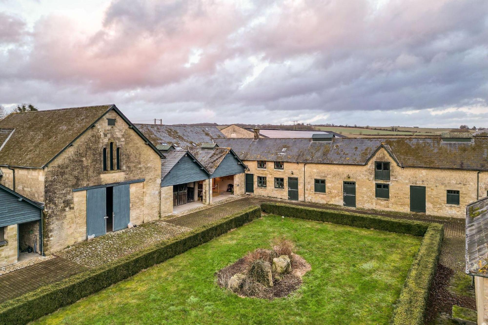 Teffont Magna Stable Cottage מראה חיצוני תמונה